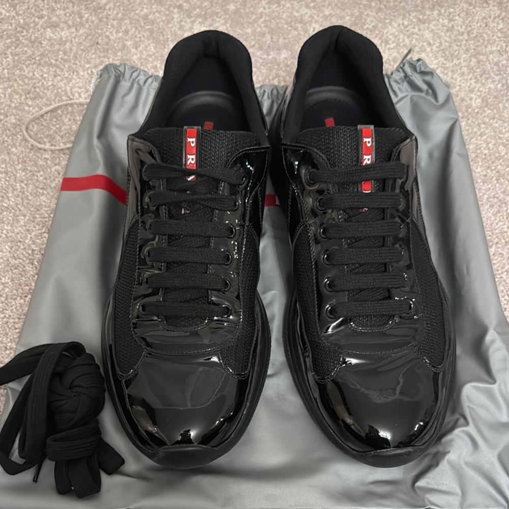 MENS AUTHENTIC PRADA PATENT LEATHER AND FABRIC BLACK SNEAKERS- size 12